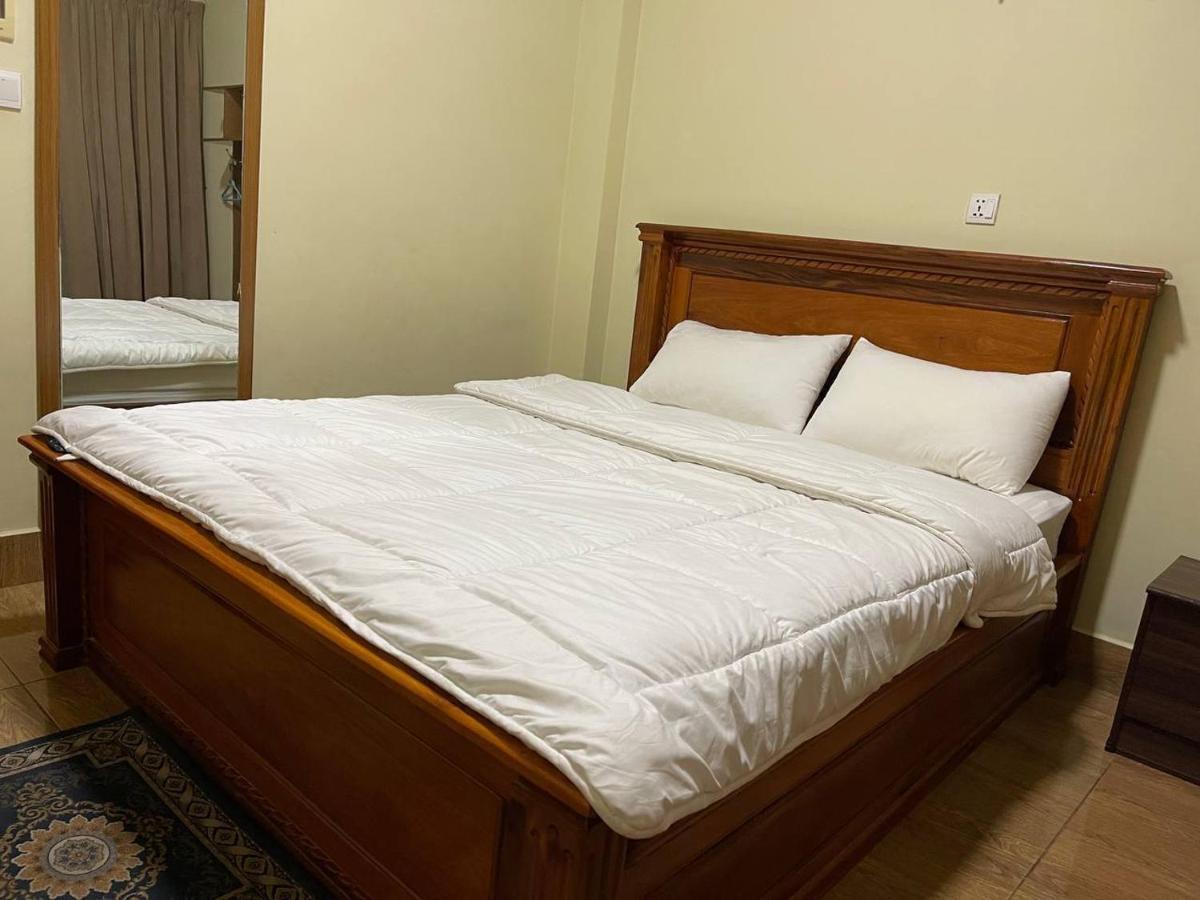 Blue Sky Guest House Phnom Penh Extérieur photo